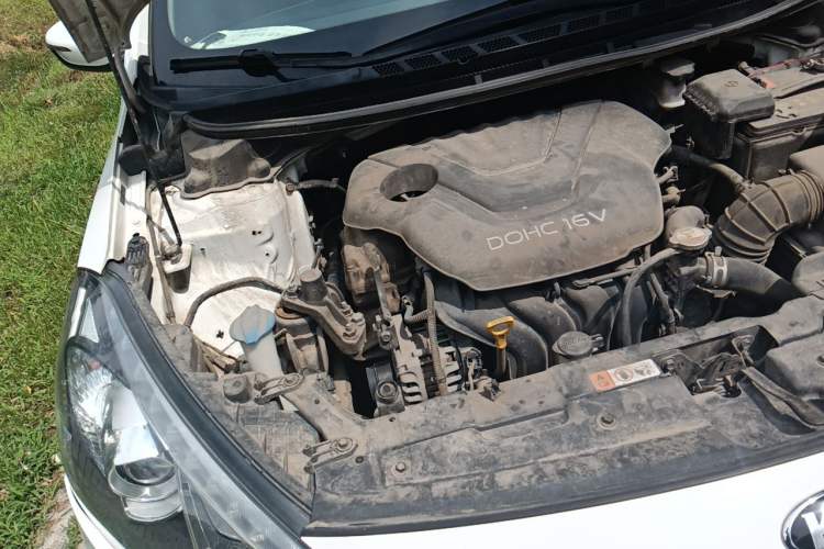 Used Kia K3 2015 1.6L Manual GLS Engine Bay Right