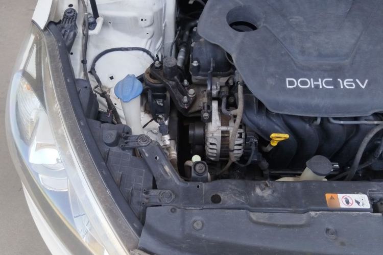 Used Kia K3 2015 1.6L Manual GLS Engine Bay Right