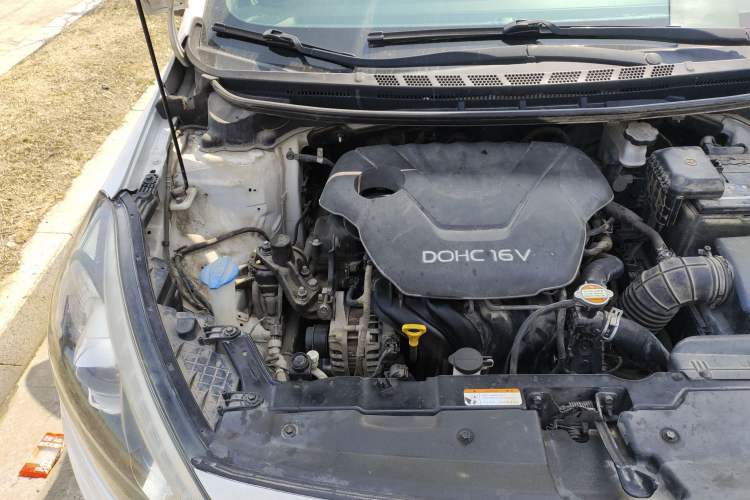 Used Kia K3 2015 1.6L Automatic GLS Engine Bay Right