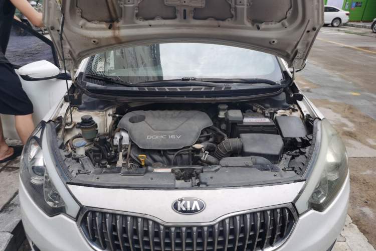 Used Kia K3 2015 1.6L Automatic GL Engine Bay