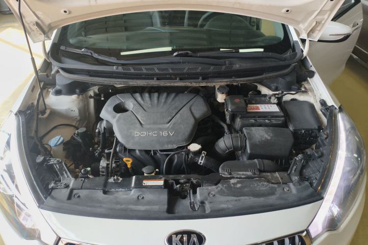 Used Kia K3 2015 1.6L Automatic GLS Engine Bay