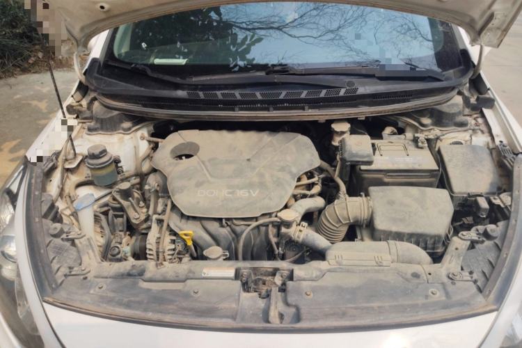 Used Kia K3 2015 1.6L Manual GL Engine Bay