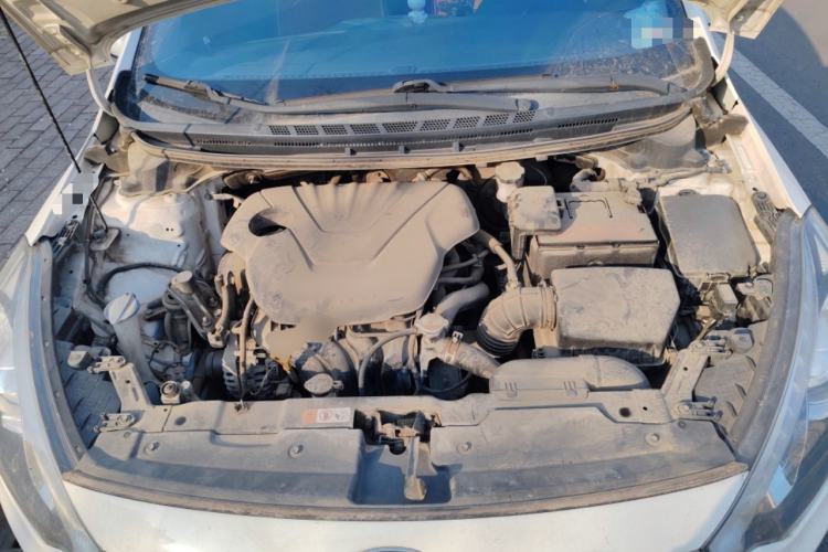 Used Kia K3 2015 1.6L Manual GLS Engine Bay