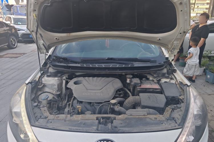 Used Kia K3 2015 1.6L Manual GLS Engine Bay