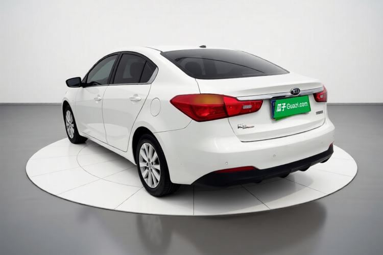 Used Kia K3 2015 1.6L Manual GLS Exterior 2