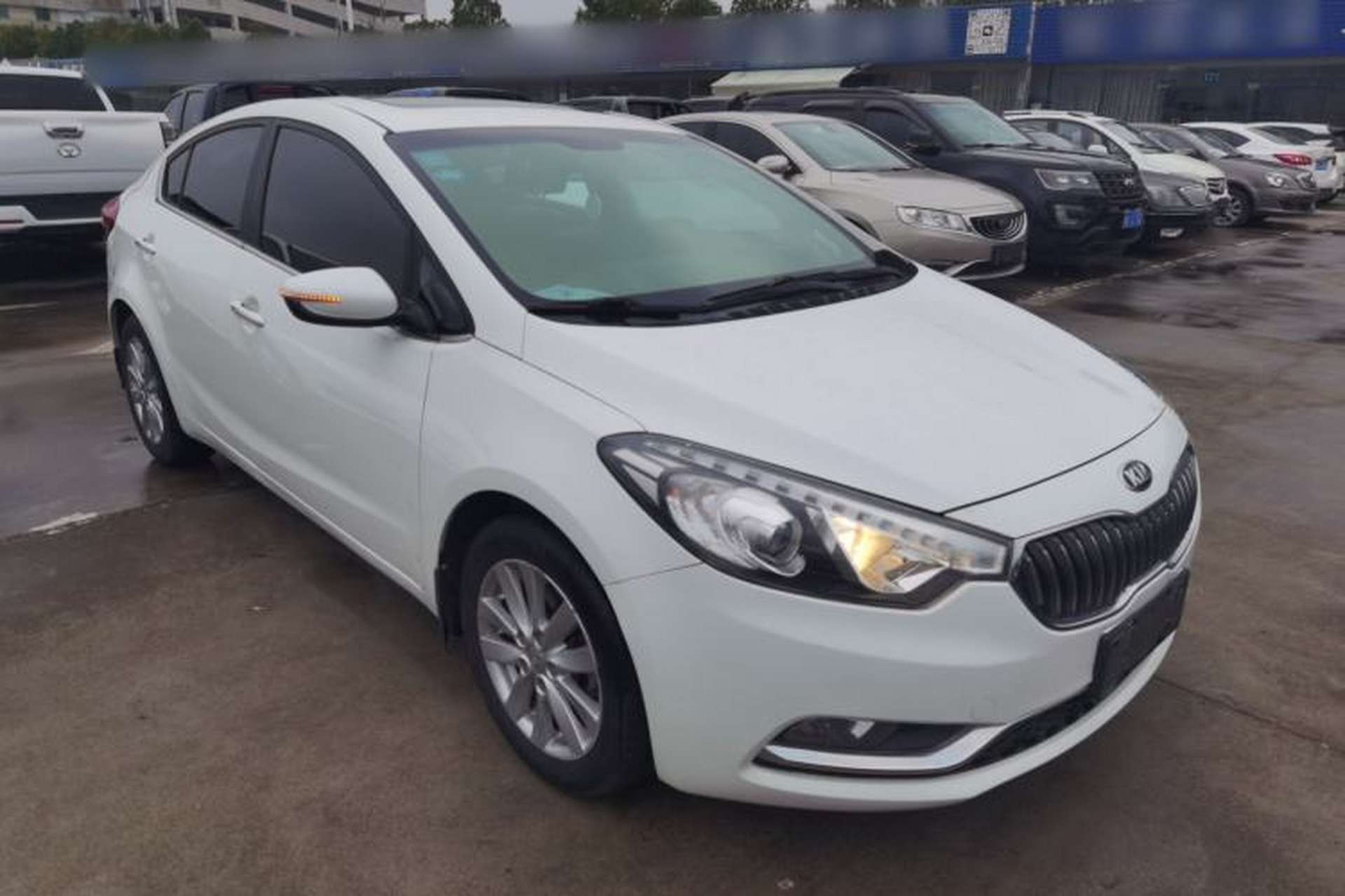 Used Kia K3 2015 1.6L Automatic GLS Exterior 2