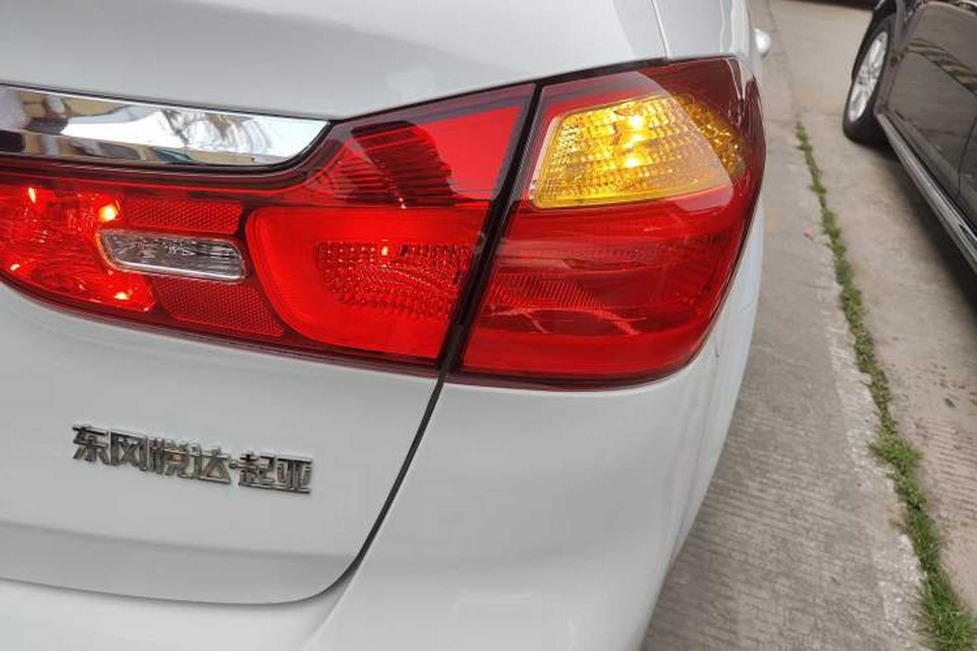 Used Kia K3 2015 1.6L Automatic GLS Exterior 3
