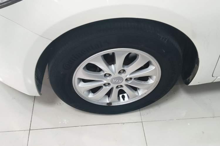 Used Kia K3 2015 1.6L Manual GL Exterior 4
