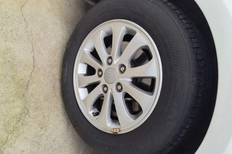 Used Kia K3 2015 1.6L Manual GL Exterior 4