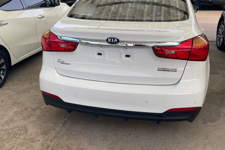 Used Kia K3 2015 1.6L Automatic GLS Exterior 5