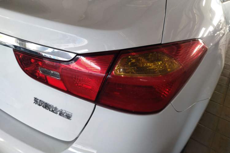 Used Kia K3 2015 1.6L Manual GLS Exterior 6