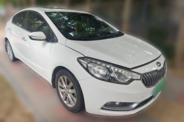 Used Kia K3 2015 1.6L Manual GLS Front Right 45 Deg