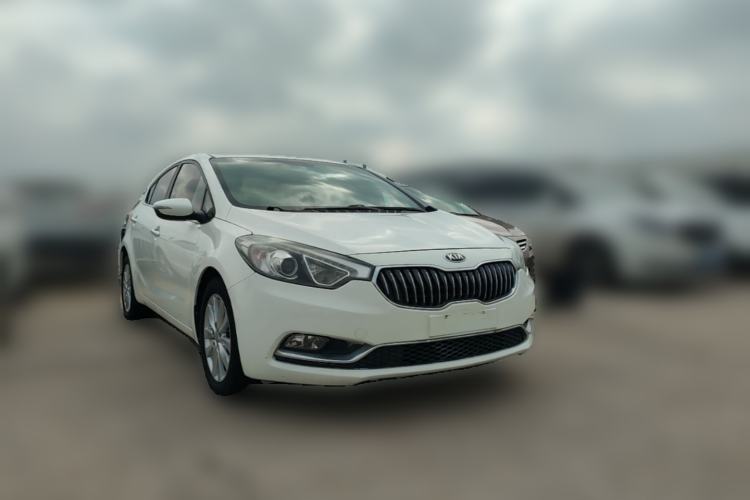 Used Kia K3 2015 1.6L Manual GLS Front Right 45 Deg