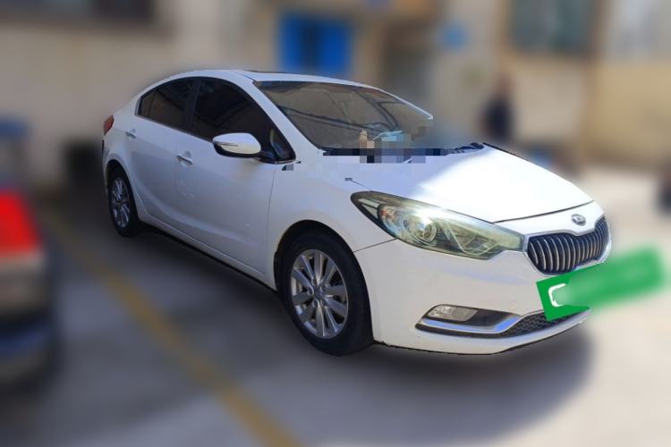 Used Kia K3 2015 1.6L Automatic DLX Front Right 45 Deg