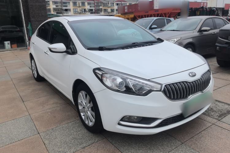 Used Kia K3 2015 1.6L Automatic GLS Front Right 45 Deg
