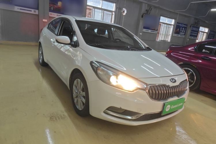 Used Kia K3 2015 1.6L Automatic GL Front Right 45 Deg