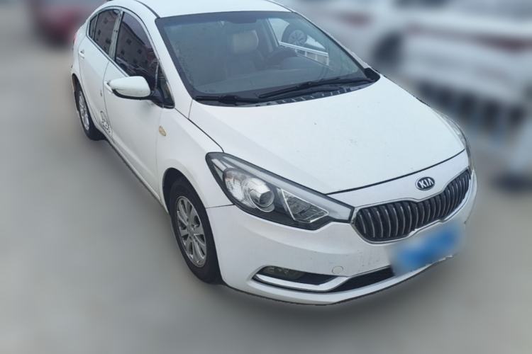 Used Kia K3 2015 1.6L Manual GL Front Right 45 Deg