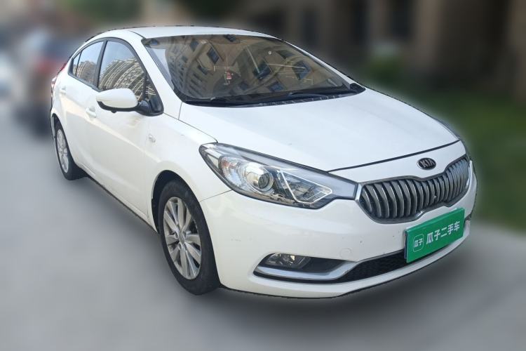 Used Kia K3 2015 1.6L Automatic GL Front Right 45 Deg