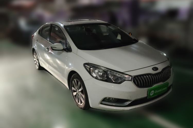 Used Kia K3 2015 1.6L Automatic GL Front Right 45 Deg