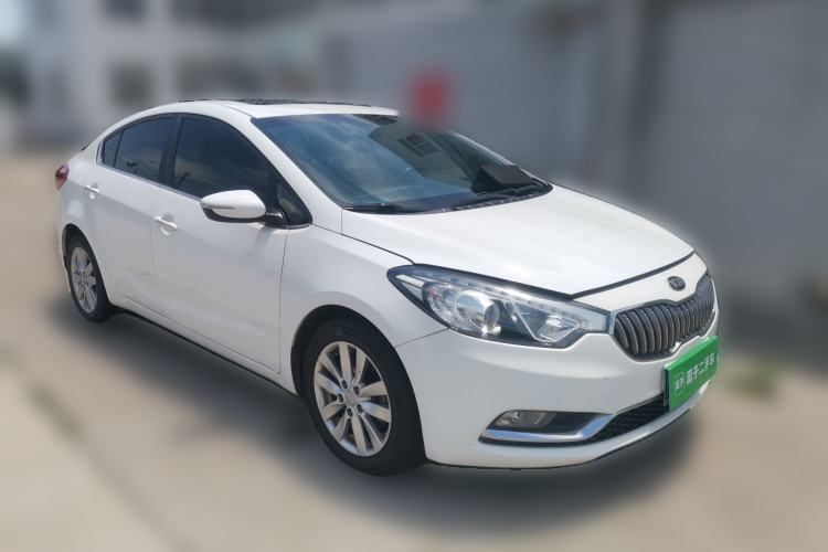 Used Kia K3 2015 1.6L Automatic GLS Front Right 45 Deg