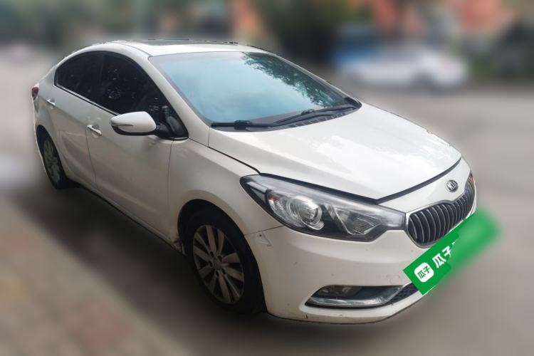 Used Kia K3 2015 1.6L Manual GLS Front Right 45 Deg