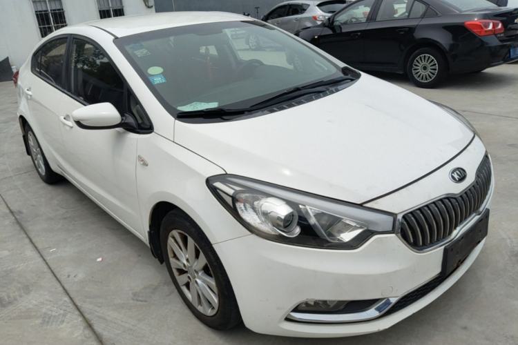 Used Kia K3 2015 1.6L Automatic GL Front Right 45 Deg