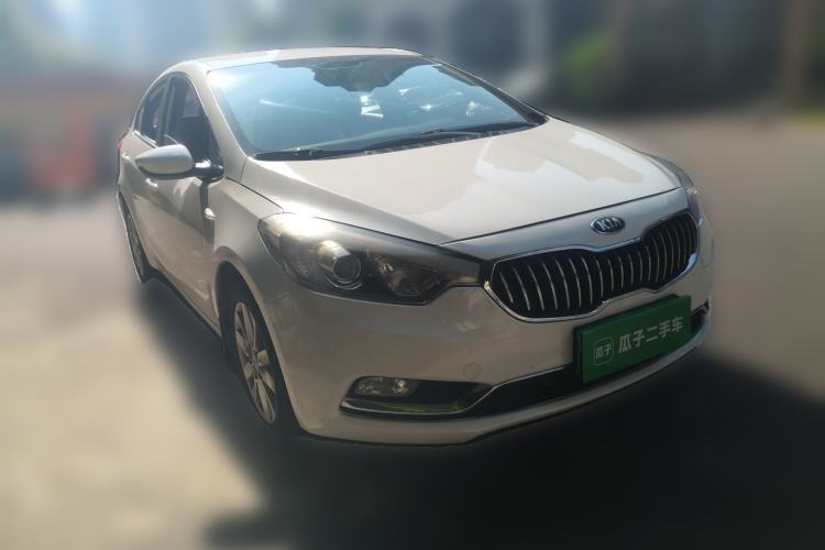 Used Kia K3 2015 1.6L Automatic GL Front Right 45 Deg
