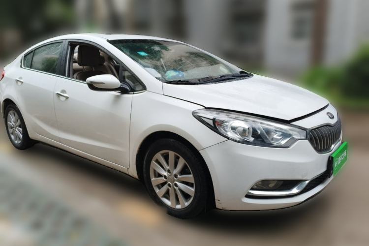 Used Kia K3 2015 1.6L Automatic GLS Front Right 45 Deg