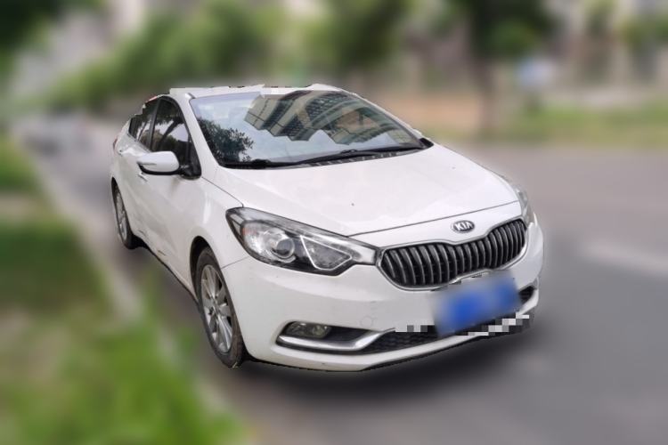 Used Kia K3 2015 1.6L Automatic GLS Front Right 45 Deg