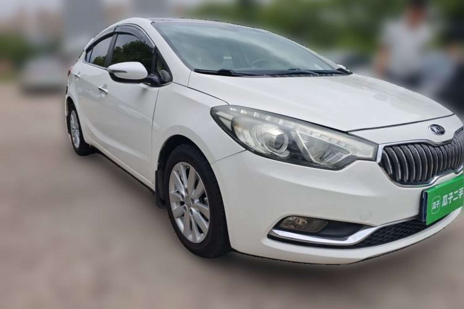 Used Kia K3 2015 1.6L Automatic GLS Front Right 45 Deg