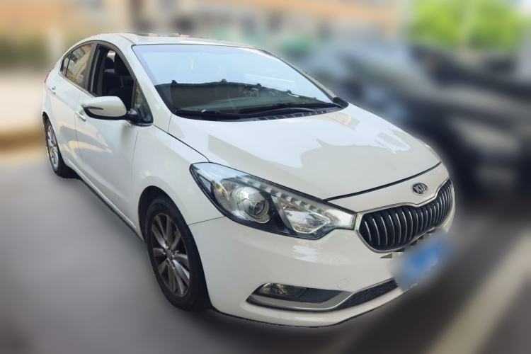 Used Kia K3 2015 1.6L Automatic GLS Front Right 45 Deg
