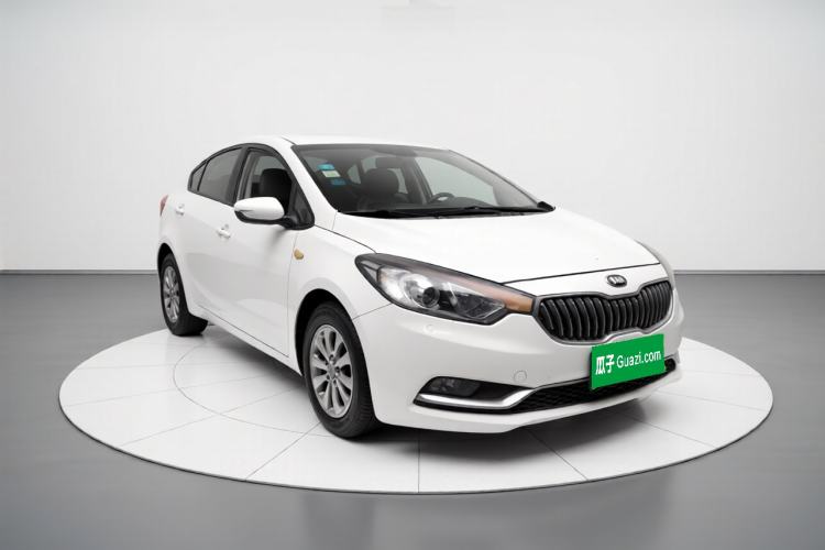 Used Kia K3 2015 1.6L Manual GL Front Right 45 Deg