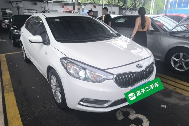Used Kia K3 2015 1.6L Automatic GL Front Right 45 Deg