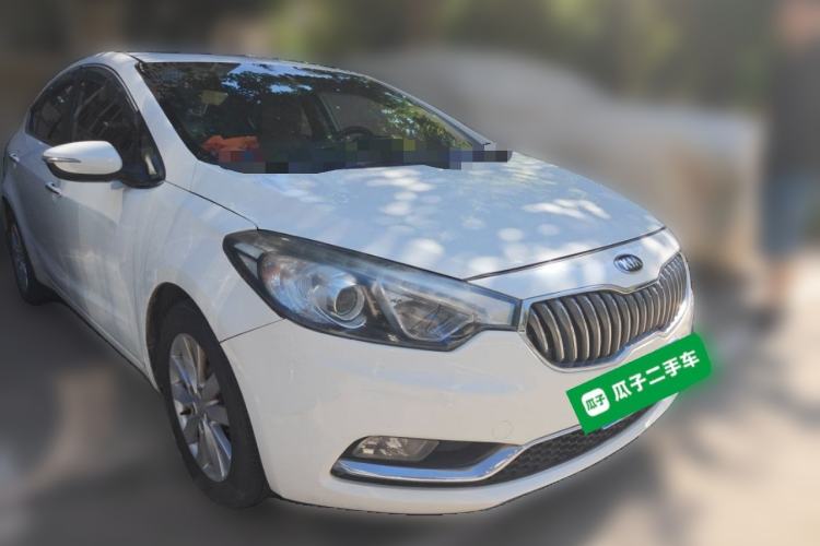 Used Kia K3 2015 1.6L Automatic DLX Front Right 45 Deg