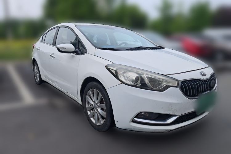 Used Kia K3 2015 1.6L Manual GLS Front Right 45 Deg