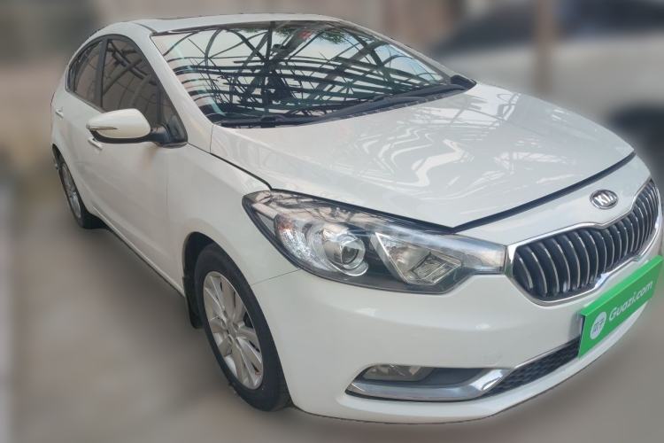 Used Kia K3 2015 1.6L Automatic GLS Front Right 45 Deg