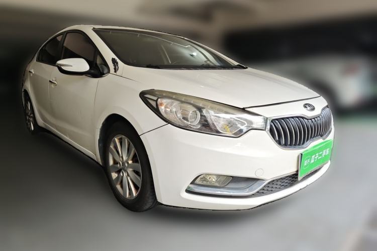 Used Kia K3 2015 1.6L Automatic GLS Front Right 45 Deg