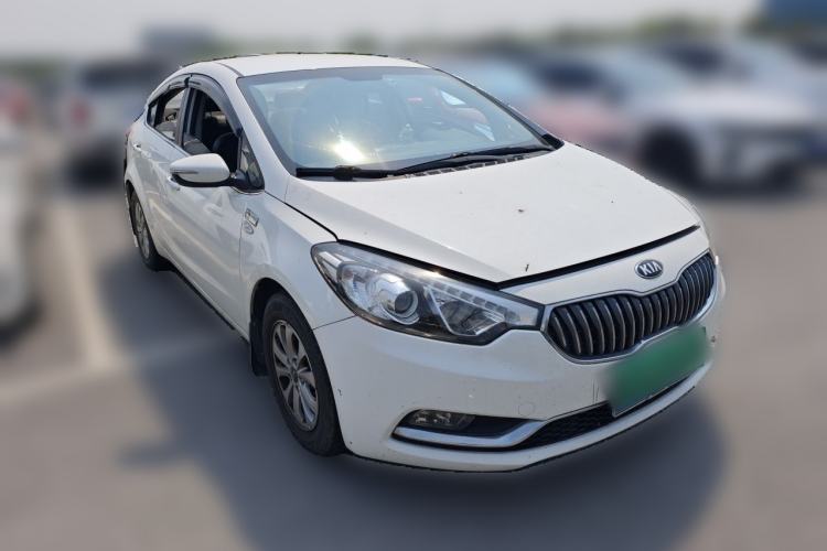 Used Kia K3 2015 1.6L Manual GL Front Right 45 Deg