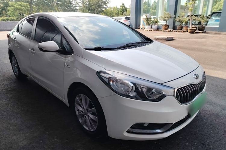 Used Kia K3 2015 1.6L Automatic GL Front Right 45 Deg