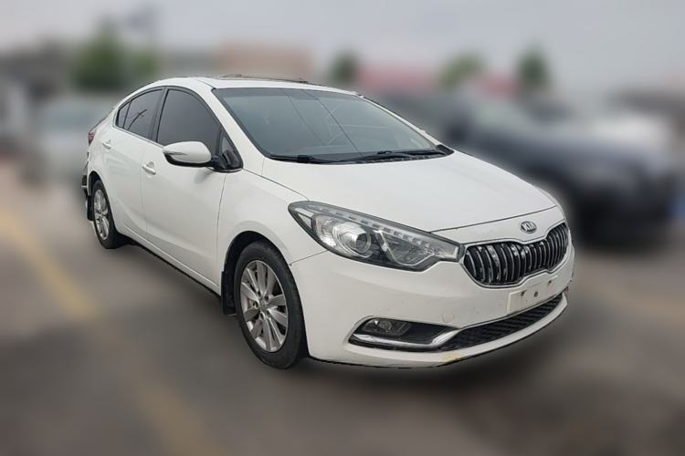 Used Kia K3 2015 1.6L Manual GLS Front Right 45 Deg