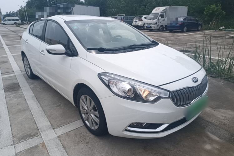 Used Kia K3 2015 1.6L Automatic GLS Front Right 45 Deg