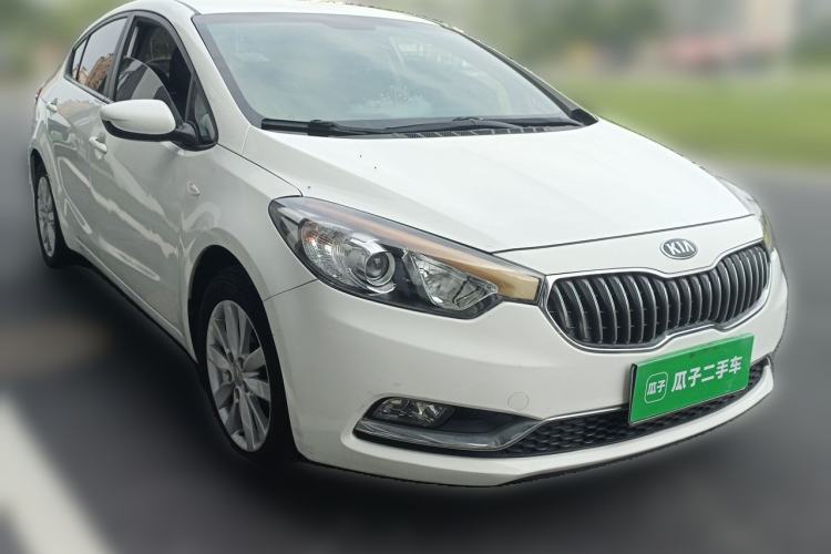 Used Kia K3 2015 1.6L Automatic GL Front Right 45 Deg