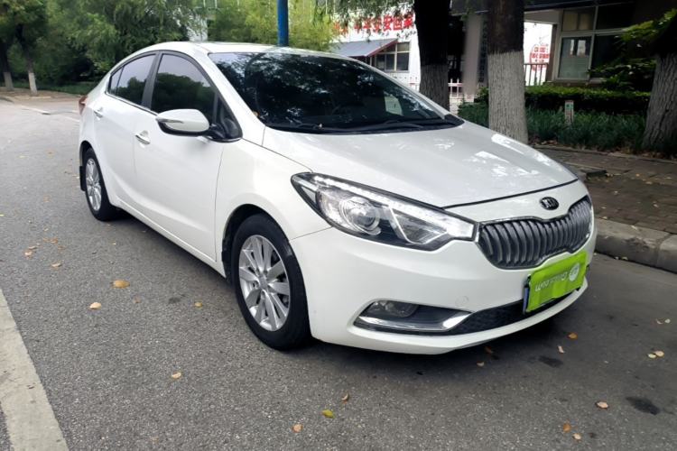 Used Kia K3 2015 1.6L Manual GLS Front Right 45 Deg