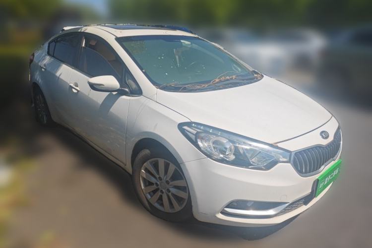 Used Kia K3 2015 1.6L Manual GLS Front Right 45 Deg