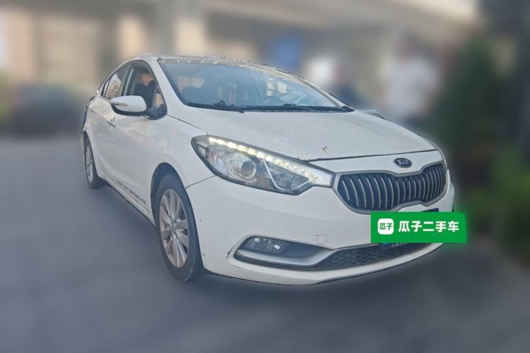 Used Kia K3 2015 1.6L Manual GLS Front Right 45 Deg