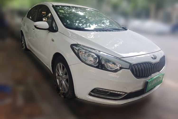 Used Kia K3 2015 1.6L Automatic GL Front Right 45 Deg