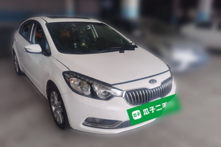 Used Kia K3 2015 1.6L Automatic GLS Front Right 45 Deg