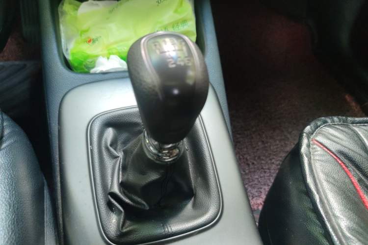 Used Kia K3 2015 1.6L Manual GL Gear Lever