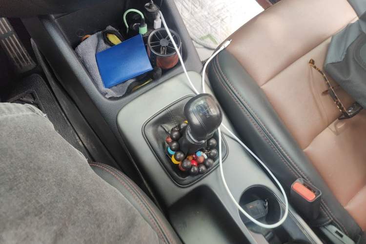 Used Kia K3 2015 1.6L Manual GL Gear Lever