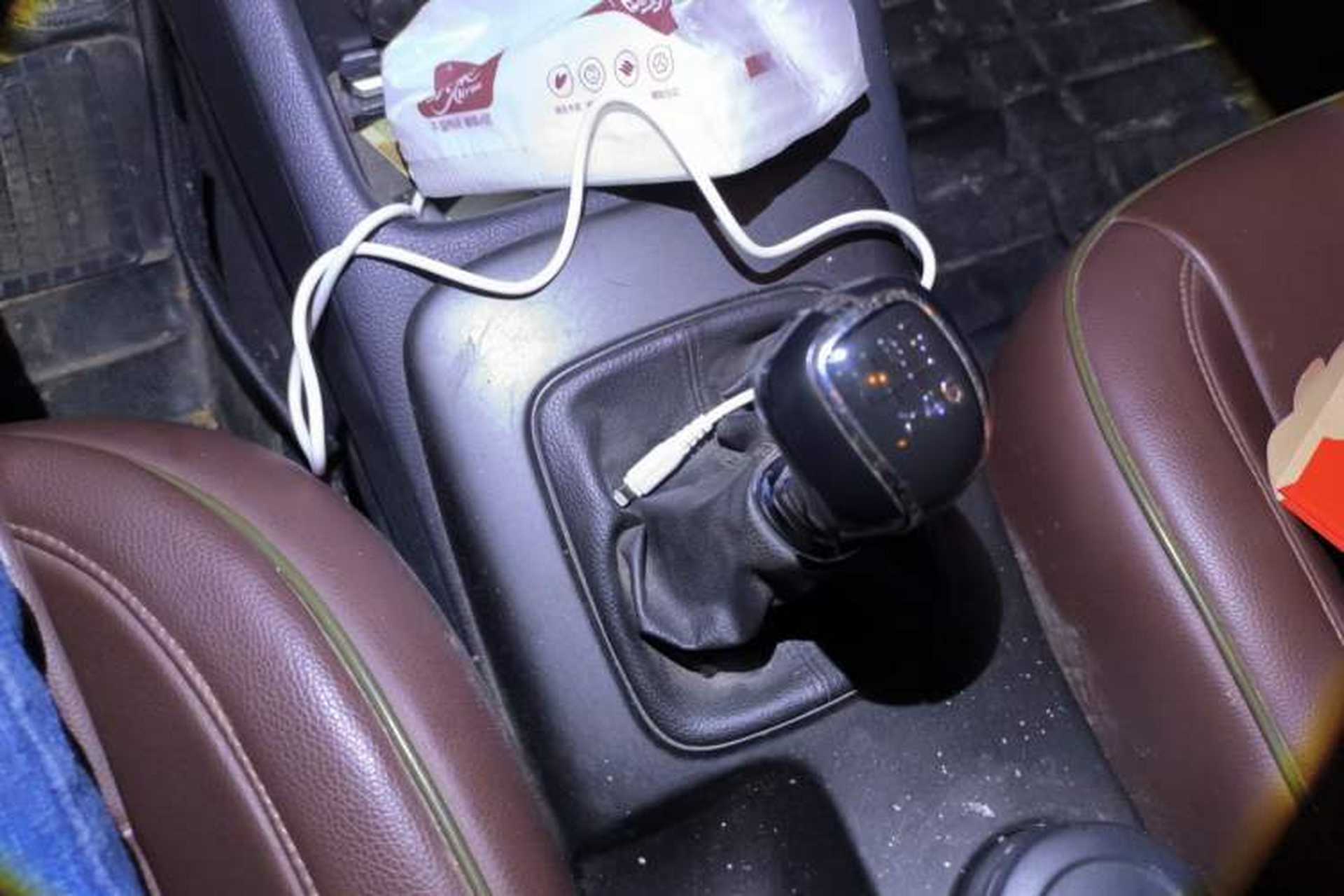 Used Kia K3 2015 1.6L Manual GLS Gear Lever